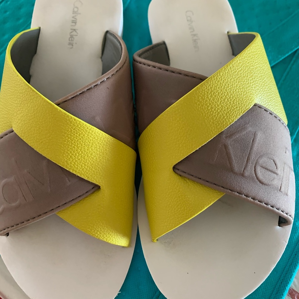CALVIN KLEIN SANDALS